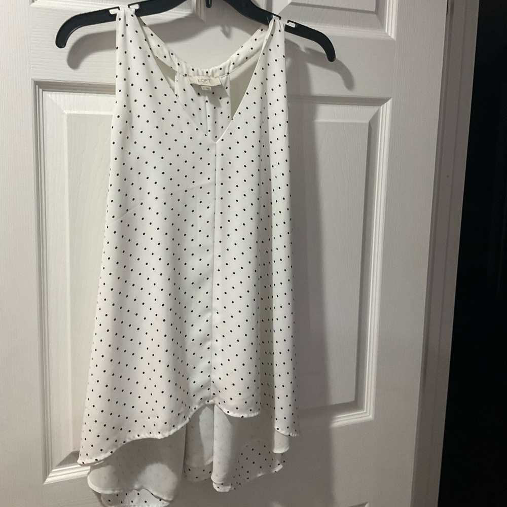 Polk dot flowy tank